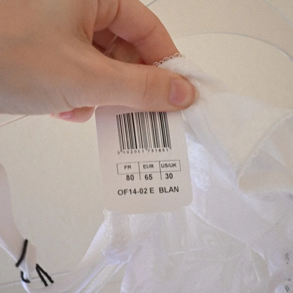 NWT Aubade Paris Floral Lace Underwire Bra White 30E